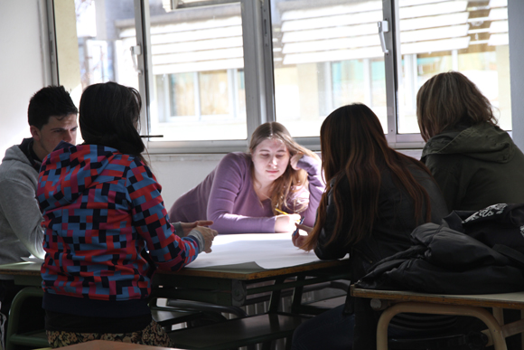 The group in charge of pointing out the points and tracing the route.