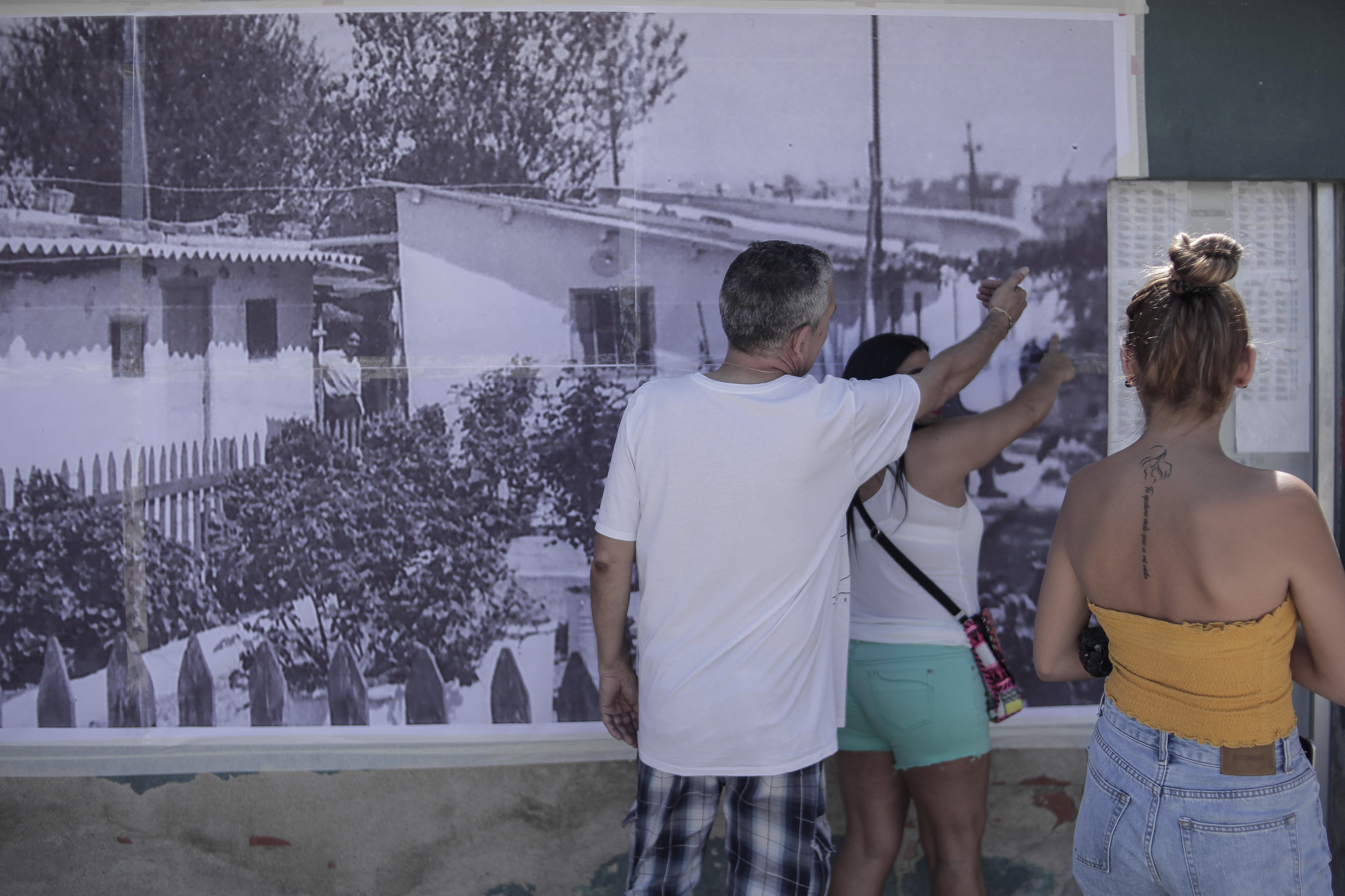 Un momento durante 'La Sardinada', una iniciativa impulsada por el Centre d'Interpretació de la Ciutat des de la Barraca.